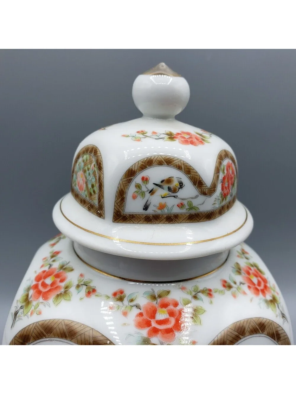 Japan Ginger Jar Birds Flowers Signed Lattice Work White Orange Tan